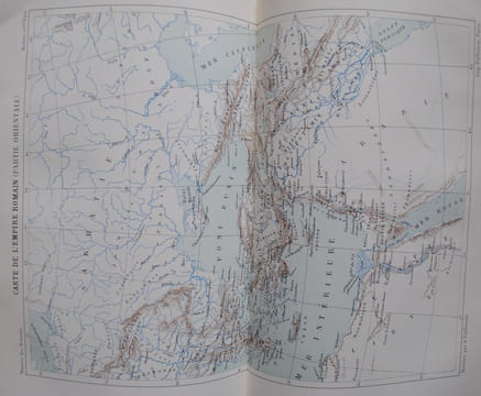 Histoire des Romains depuis les temps les plus reculés jusqu’à l’invasion des barbares. Nouvelle édition revue, augmentée et enrichie d’environ 2500 ...