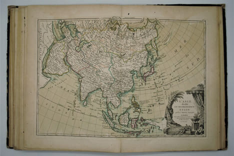 Atlas moderne ou Collection de cartes sur toutes les parties du Globe Terrestre par plusieurs auteurs. . BONNE , Rigobert