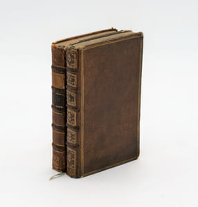 Voyage de la baye de Hudson. Fait en 1746 & 1747, pour la découverte du passage de Nord-Ouest.
