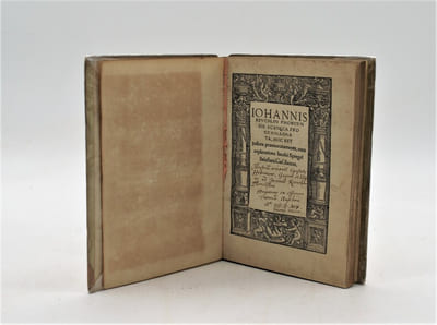 Scaenica progymnasmata, hoc estludicra praeexercitamenta, cum explanatione Jacobi spegel Selestani Caes. Secret 