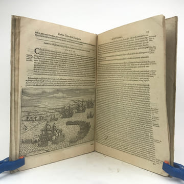 Premier livre de la navigation aux Indes orientales par les hollandois et des choses à eux advenues : ensemble les conditions, les moeurs et manières ...
