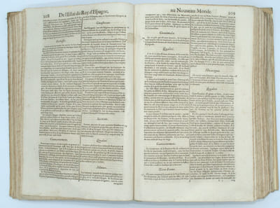Les Estats, Empires, Royaumes, et principautez du monde, representez par l'ordre, & veritable description des Pays, Moeurs des Peuples, Forces, Richesses, Gouvernemens, Religions, Princes, Magistrats & Souverains qui ont gouvernés... 