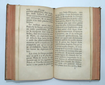 Voyage aux Indes Orientales; Traduit de l'Anglois par M. Hernandez, l'un des auteurs du Journal Etranger
