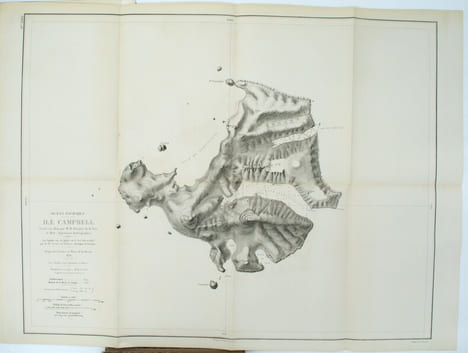 Recueil de mémoires, rapports et documents relatifs à l'observation du passage de Vénus sur le Soleil.
                                               ...