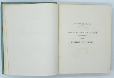 Recueil de mémoires, rapports et documents relatifs à l'observation du passage de Vénus sur le Soleil.
                                                                                                                                                                            