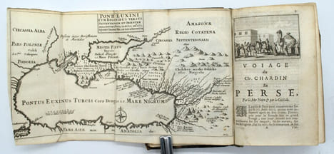 Journal du Voyage du Chevalier Chardin en Perse et aux Indes Orientales, par la Mer Noire & par la Cholchide. Qui contient le voyage de Paris à ...