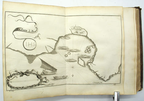 Voyage de Siam des pères jésuites, envoyez par le Roy aux Indes et à la Chine avec leurs observations astronomiques, et leurs remarques de physique, ...