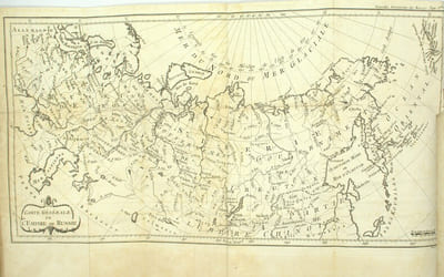 Les Nouvelles découvertes des Russes, entre l’Asie et l’Amérique, avec l’histoire de la conquête de la Sibérie, & du commerce des Russes & des Chinois. 
