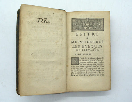 Relation de ce qui s'est passé dans les Trois Voyages que les Religieux de l'Ordre de Nostre-Dame de la Mercy ont faits dans les Etats du Roy de Maroc ...