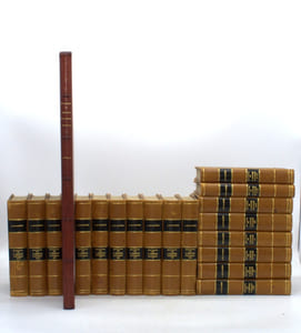 Histoire de l'Empire ottoman depuis son origine jusqu'à nos jours. Traduit de l'allemand sur les notes et sous la direction de l'auteur et par J. J. Hellert. & Nouvel atlas physique, politique, et historique de l'Empire Ottoman et des etats limitrophes en Europe, en Asie et en Afrique : en quarante feuilles, avec un beau plan topographique de la ville actuelle de Constantinople, plusieurs plans des villes les plus importantes de l'Empire, et ceux des sieges et batailles memorables soutenus par les Ottomans...