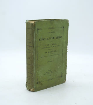 Campagne de circumnavigation de la frégate l’Artémise pendant les années 1837-1840, TOME 2 seul
. LAPLACE (Cyrille)
