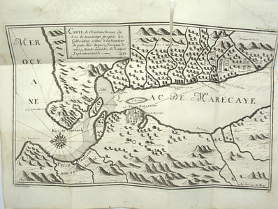 Histoire des aventuriers flibustiers qui se sont signalés dans les Indes. Contenant ce qu'ils y ont fait de remarquable, avec la vie, les moeurs & les coutumes des Boucaniers, & des habitants de St. Domingue & de la Tortue ; une description exacte de ces lieux, & un état des offices, tant Ecclésiastiques que Séculiers, & ce que les Grands Princes de l'Europe y possèdent. Le tout enrichi de cartes géographiques & de figures en taille-douce. Nouvelle édition, ….
