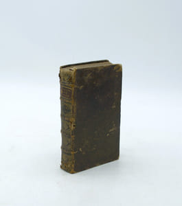 Recueil des voyages qui ont servi à l’établissement et aux progrès de la Compagnie des Indes orientales, formée dans les Provinces-Unies des Païs-Bas. Nouvelle édition revue et considérément augmentée, enrichie d’un grand nombre de figure en taille douce. Tome 3
