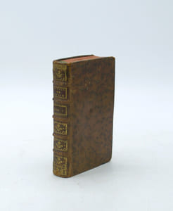 Voyage autour du monde, fait dans les années 1740, 41, 42, 43 & 44. Par George Anson …., Tome 1 seul.