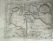 Abrégé de l'histoire générale des voyages, contenant ce qu'il y a de plus remarquable, de plus utile & de mieux avéré dans les pays ou les voyageurs ont pénétré ; les mœurs des habitants, la religion, les usages, arts & science, commerce, manufactures ; enrichie de cartes géographiques & de figures. 
 par La HARPE (Jean-François de)
 - Image 8