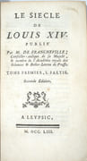 Le siècle de Louis XIV. Publié par M. de Francheville, conseiller-aulique de sa Majesté & membre de l'Académie royale des sciences & Belles-Lettres de Prusse…, seconde édition
 par VOLTAIRE (sous le pseudonyme de FRANCHEVILLE)
 - Image 2