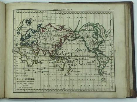 " Petit Atlas de toutes les parties du Monde…contenant les découvertes des voyageurs
modernes et l'état géographique de l'Europe, d'après les ...