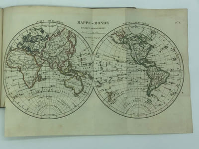 " Petit Atlas de toutes les parties du Monde…contenant les découvertes des voyageurs
modernes et l'état géographique de l'Europe, d'après les derniers traités de paix."