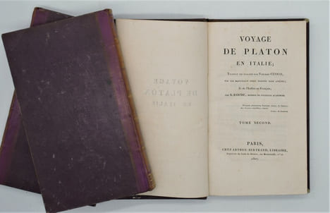 Voyage de Platon en Italie , traduit en italien par Vincent CUOCO, sur les manuscrits grecs trouvés dans Athènes , et de l’italien en français par B. ...