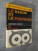 Le baron et le poignard. Traduit de l'anglais par Claire Séguin.. MORTON, Anthony.