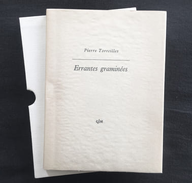 ERRANTES GRAMINÉES. Avec une lithographie de Joan Miró.. TORREILLES, Pierre - MIRÓ -Joan