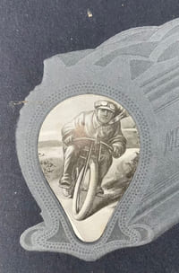 CONTINENTAL. Pneus motos.