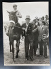 VICTOR SASSOON-HARD RIDDEN-DERBY D'EPSOM-4 JUIN 1958-PHOTOGRAPHIE. 