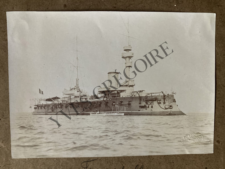 "FORMIDABLE"-PHOTOGRAPHIE BOUGAULT-TOULON. 