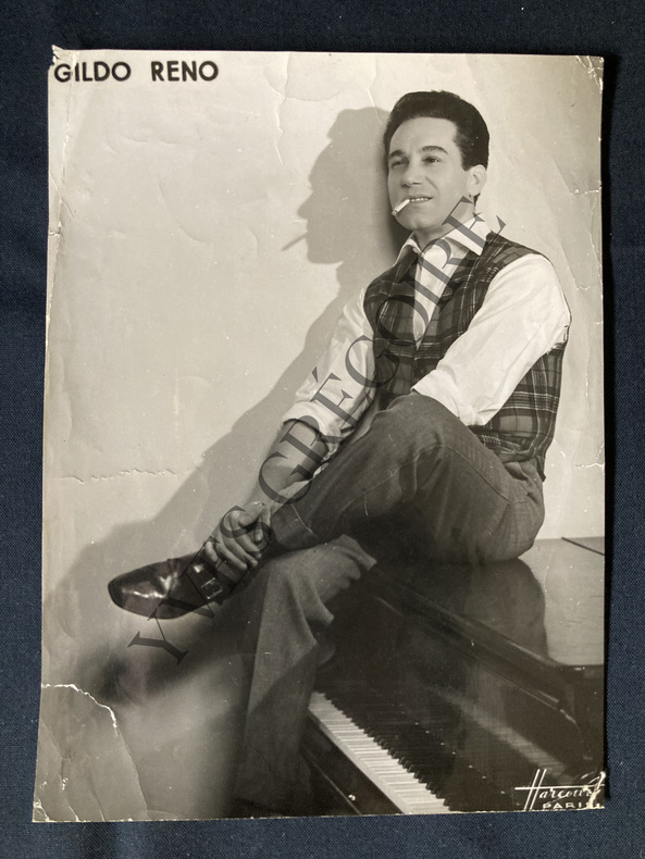 GILDO RENO-PHOTOGRAPHIE STUDIO HARCOURT. 
