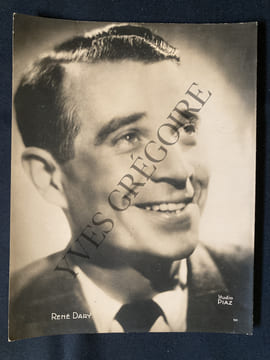 RENE DARY-PHOTOGRAPHIE STUDIO PIAZ. undefined