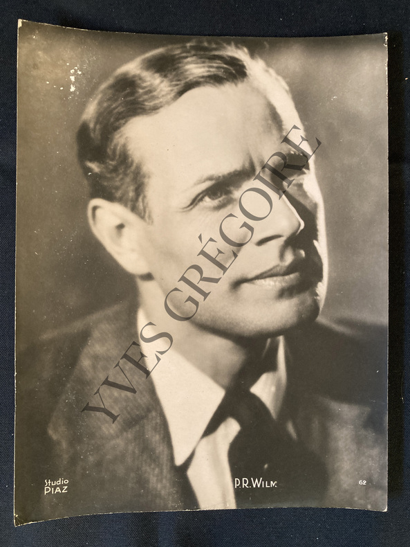 PIERRE-RICHARD WILM-PHOTOGRAPHIE STUDIO PIAZ. 