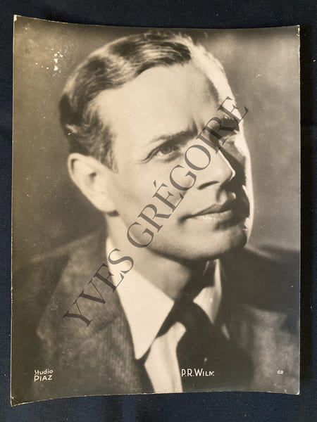 PIERRE-RICHARD WILM-PHOTOGRAPHIE STUDIO PIAZ. 