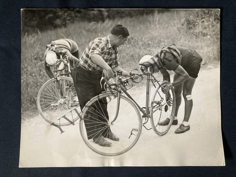 PHOTOGRAPHIE-TOUR DE FRANCE 1936-ARCHAMBAUD. 