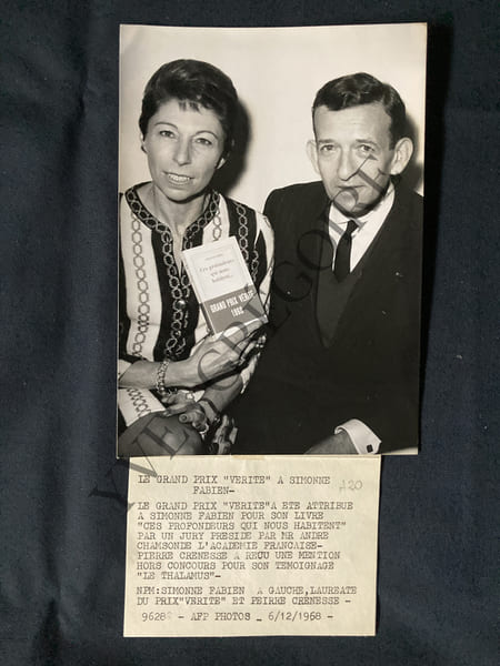 LE GRAND PRIX "VERITE" A SIMONNE FABIEN-PHOTOGRAPHIE-6 DECEMBRE 1968. 