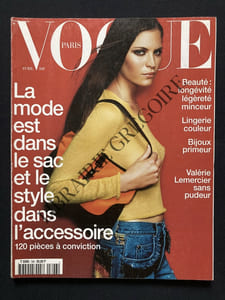 VOGUE PARIS-N°796-AVRIL1999-LA MODE EST DANS LE SAC ET LE STYLE DANS L'ACCESSOIRE 120 PIECES A CONVICTION