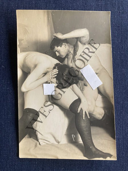 PHOTO CARTE POSTALE-CURIOSA. 