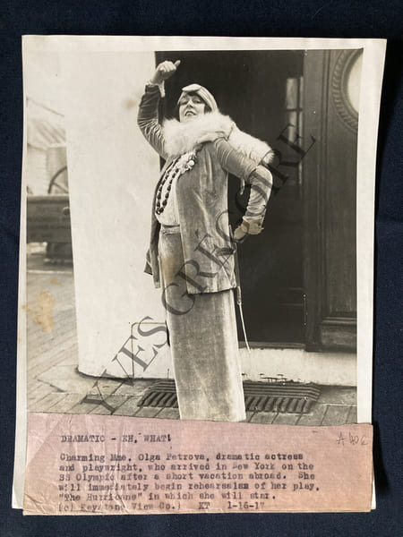 PHOTOGRAPHIE OLGA PETROVA-JANVIER 1917. 