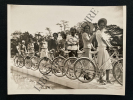 PHOTOGRAPHIE-LA JOURNEE MONDAINE DE LA BICYCLETTE-1938. 