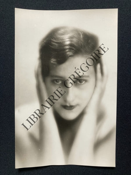 PHOTOGRAPHIE-BLANCHE MONTEL-STUDIO MANUEL	. BLANCHE MONTEL-STUDIO MANUEL	