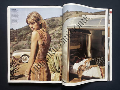 VOGUE-MARCH 2015-KARLIE KLOSS ET TAYLOR SWIFT