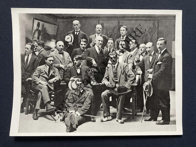 GALERIE LAYETARAS-BARCELONE-PORTRAIT DE GROUPE-PICASSO-ITURRINO-SOTO-UTRILLO-1917-PHOTOGRAPHIE. 