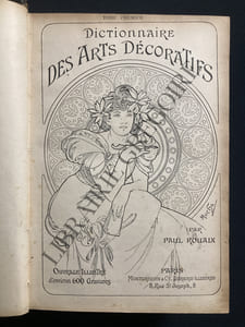 DICTIONNAIRE DES ARTS DECORATIFS