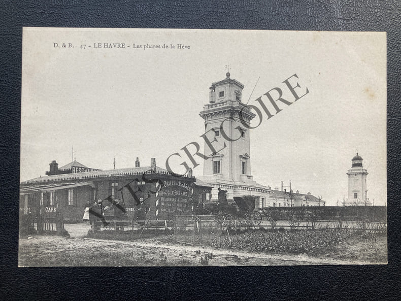 LE HAVRE-LES PHARES DE LA HEVE-CARTE POSTALE. 