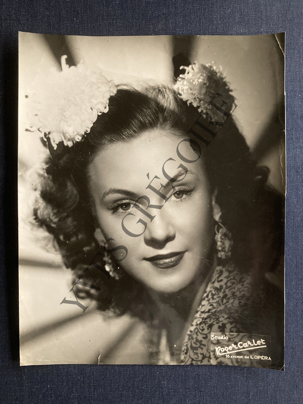 HELENE RONSARD-PHOTOGRAPHIE STUDIO CARLET. 