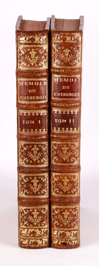 Mémoires de chirurgie, avec quelques remarques historiques sur l’Etat de la Médecine et de la Chirurgie en France et en Angleterre.