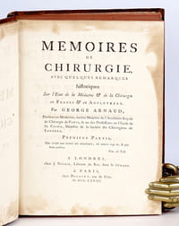 Mémoires de chirurgie, avec quelques remarques historiques sur l’Etat de la Médecine et de la Chirurgie en France et en Angleterre.