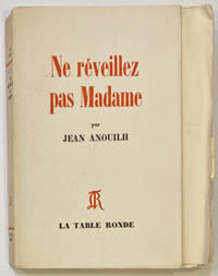 Ne réveillez pas Madame.