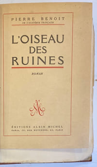 L’oiseau des ruines.