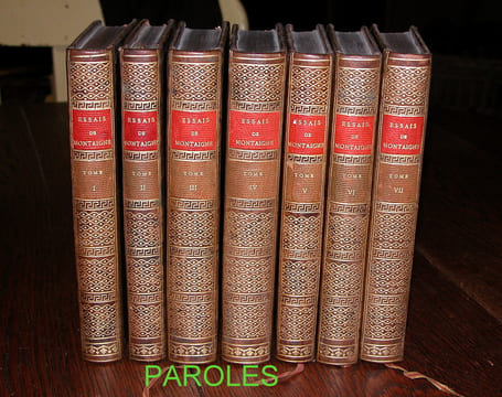 Essais de messire Michel de Montaigne publiés sur l'exemplaire de Bordeaux avec une introduction par Fortunat Strowski.. MONTAIGNE (Michel de) / ...