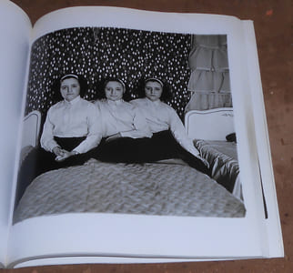 Diane Arbus : An Aperture Monograph
